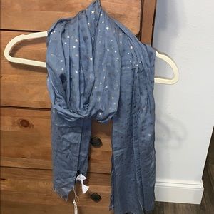 Banana Republic light blue scarf with gold stars